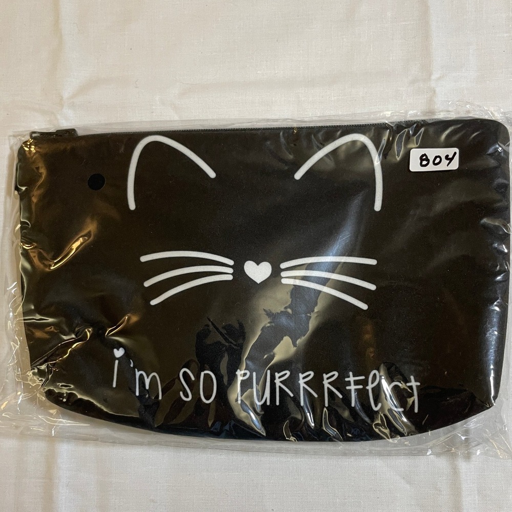 The Pouch Cosmetic Bag Womens OS Black NWT Cat Face Im So Purrrfect Graphic